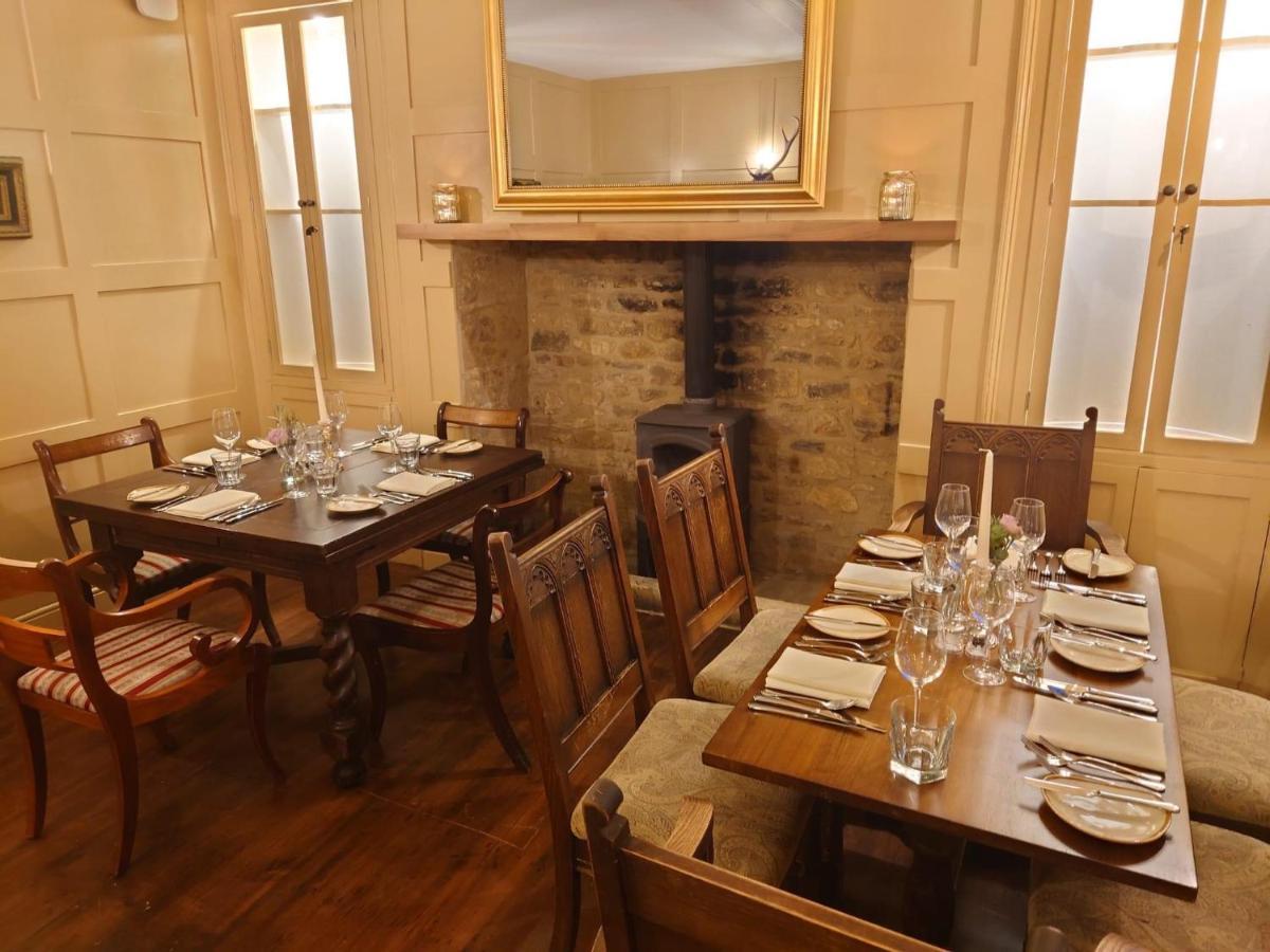 The Seagrave Arms Hotel Weston Subedge Bagian luar foto