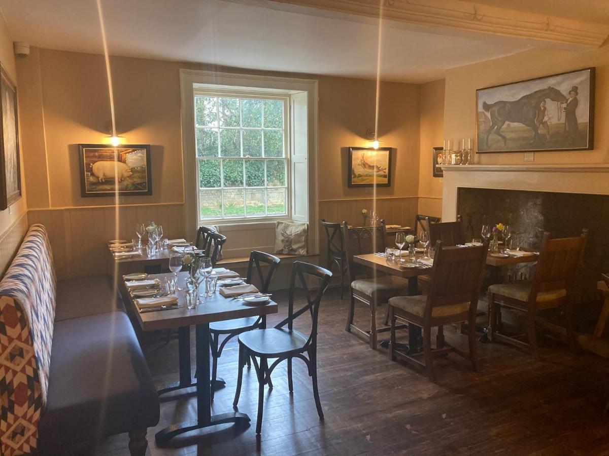 The Seagrave Arms Hotel Weston Subedge Bagian luar foto