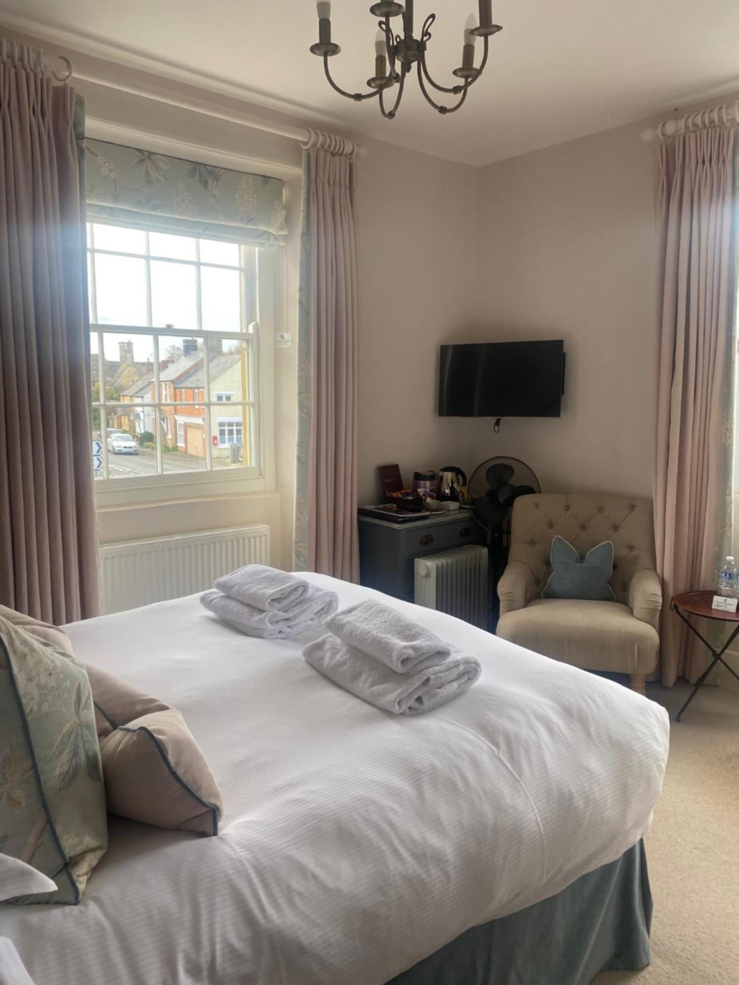 The Seagrave Arms Hotel Weston Subedge Bagian luar foto