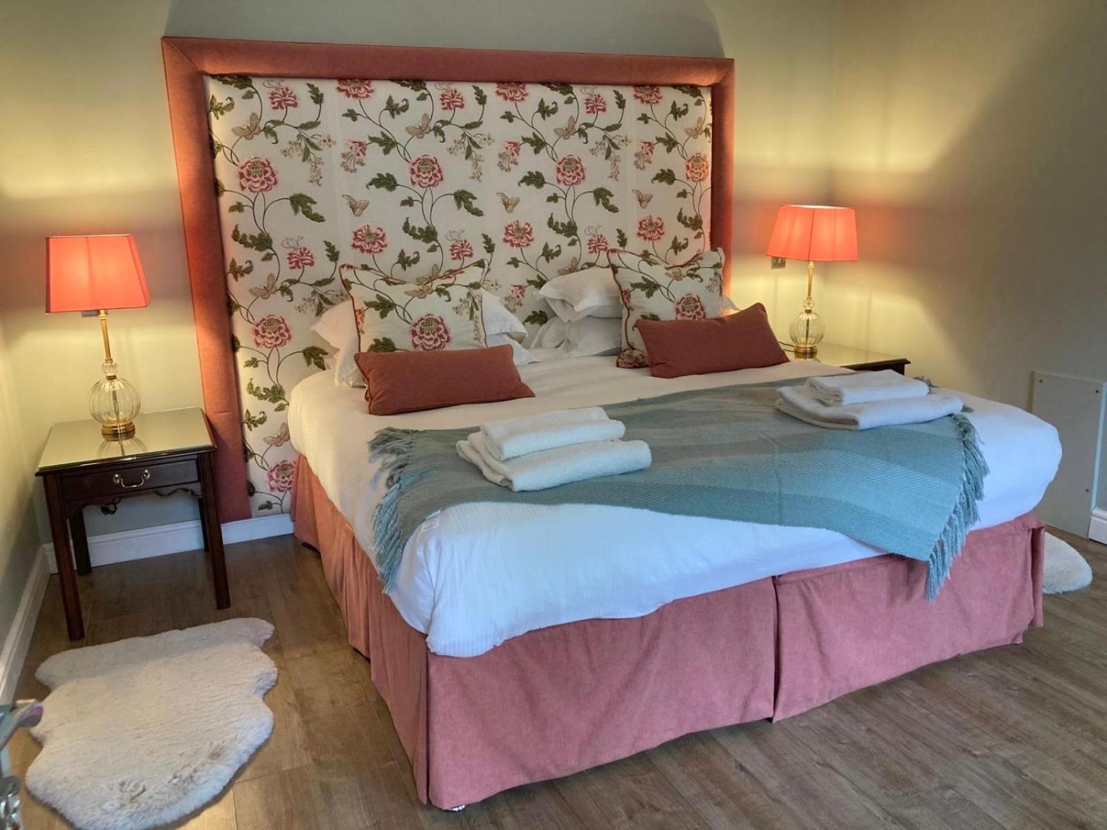 The Seagrave Arms Hotel Weston Subedge Bagian luar foto