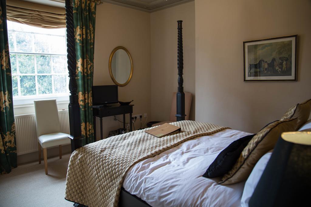 The Seagrave Arms Hotel Weston Subedge Ruang foto
