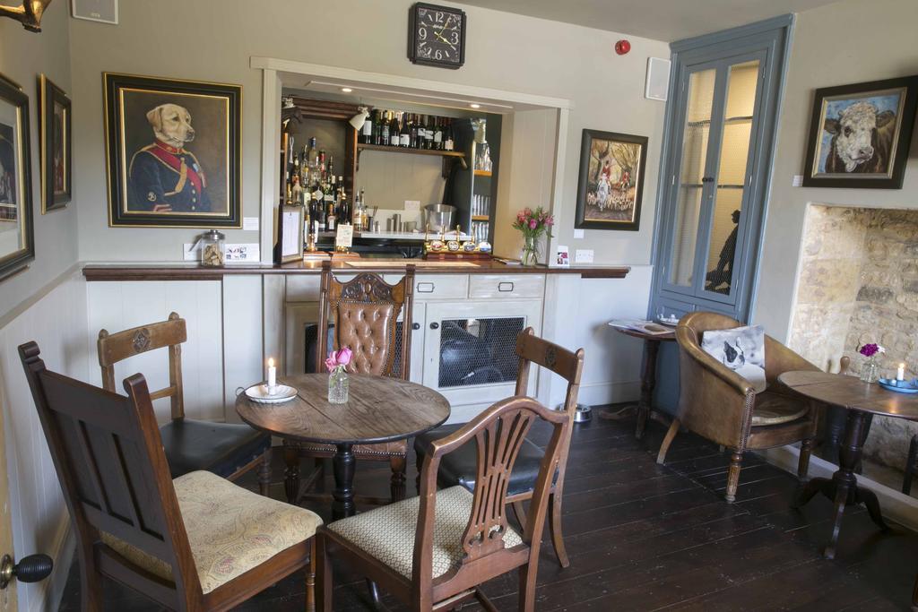 The Seagrave Arms Hotel Weston Subedge Bagian luar foto